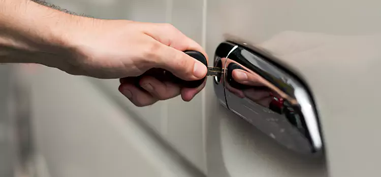 Why Choose Our Auto Locksmith Team in St. Charles, MO?
