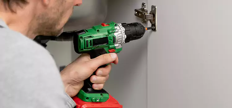 Commercial Door Hinge Repair St. Charles