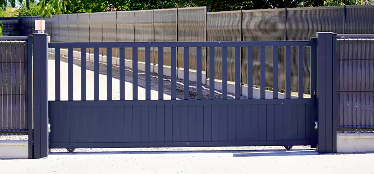 Driveway Gate Installation Contractors St. Charles